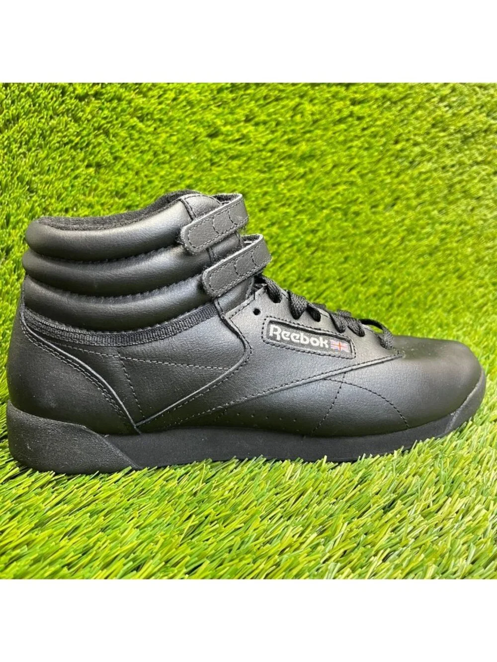 Reebok Freestyle Hi Womens Size 9.5 Triple Black Athletic Leather Shoes Sneakers